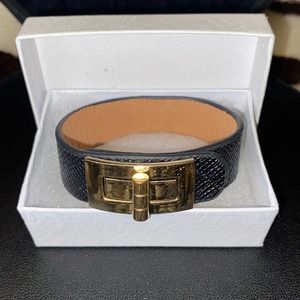 Black & Gold Front Clasp Bracelet